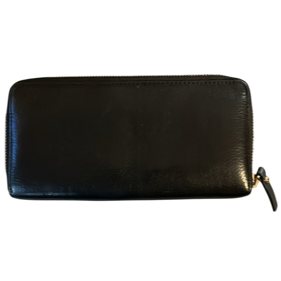 Vince Camuto Black Zip-Around Wallet - Picture 3 of 5
